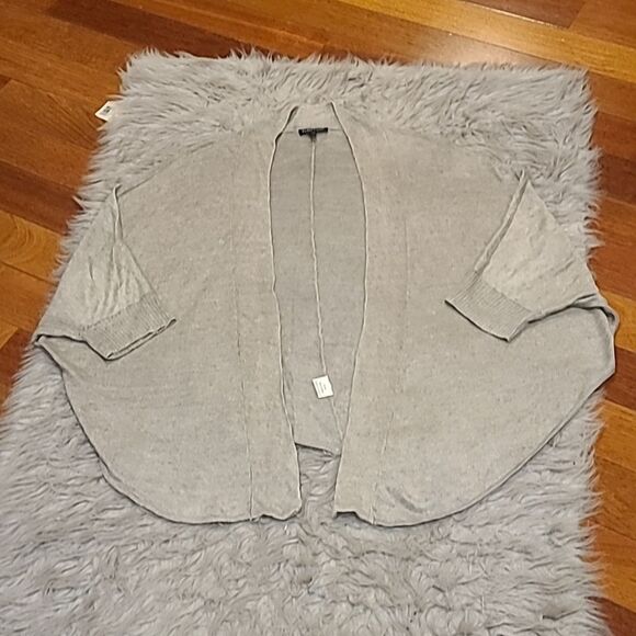 Eileen Fisher Sweaters - Eileen fisher womens light gray linen‎ short sleeve oversized cardigan
